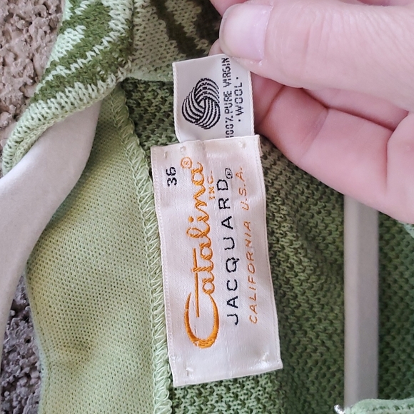 Vintage 100% Virgin Wool Catalina Jacquard Button Cardigan. - Picture 3 of 11